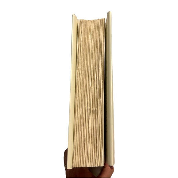 NKJV, the Story, Hardcover: The Bible as One Continuing Story - Picture 4 of 4